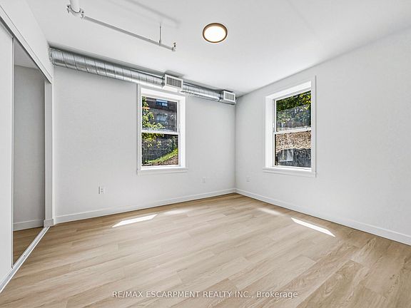 5th image of 325 James St S #208