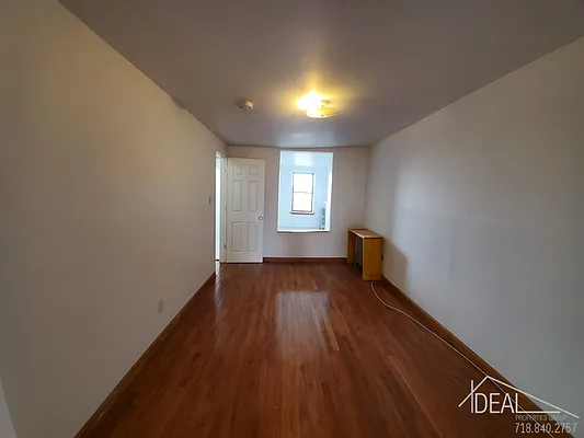 Rented by Ideal Properties Group | media 5