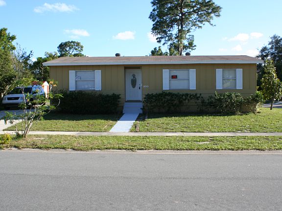 2nd image of 200 Colony Dr