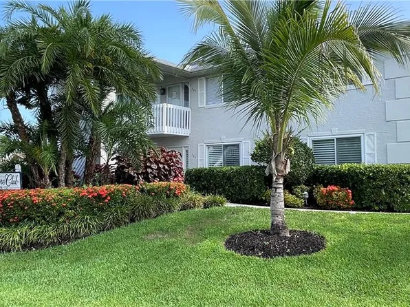 707 Neapolitan Way #707, Naples, FL 34103