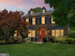 1424 Ridgewood Ln, Newtown, PA 18940