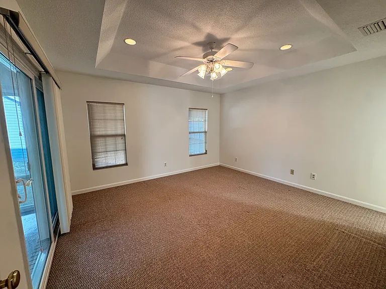 4091 Lakeshore Dr — Photo 30