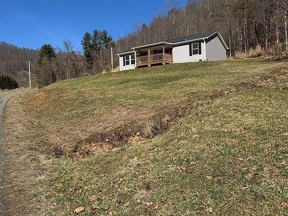 4th image of 4958 Grapevine Rd