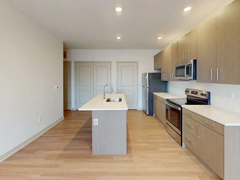 Veridian — Photo 2