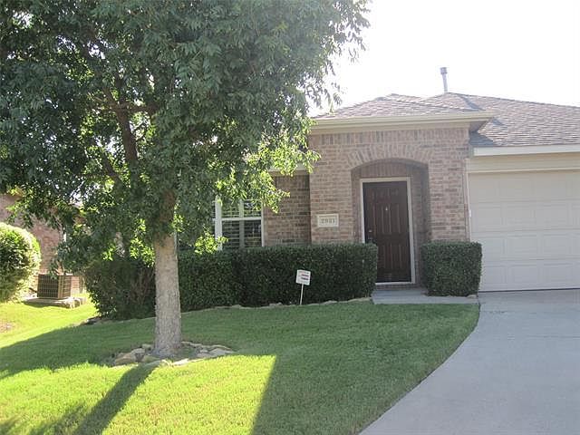 1st image of 2921 Saint Johns Dr