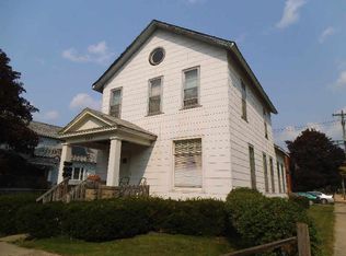 223 S Madison Ave APT 3, Bay City, MI 48708