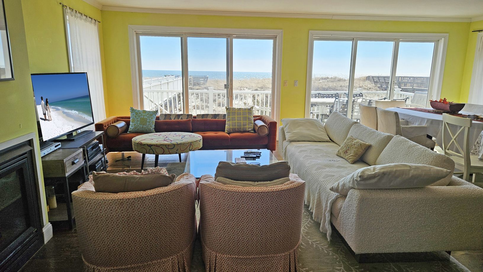  Living room with ocean views