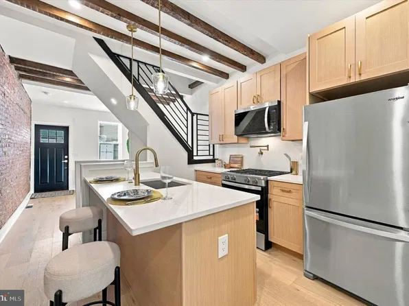 2204 Ritter St, Philadelphia, PA 19125