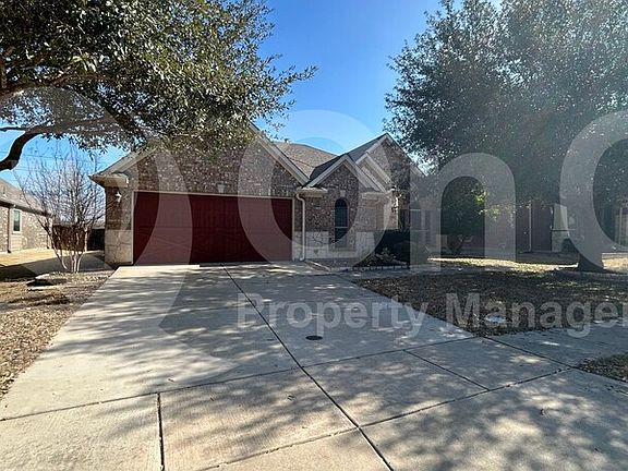 2nd image of 512 Elm Creek Dr