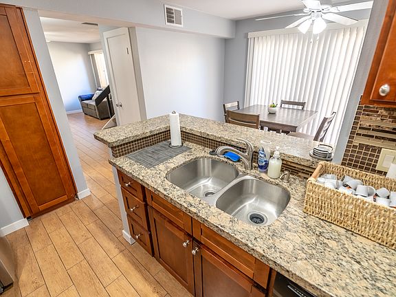 3rd image of 8055 E Thomas Rd Unit D106