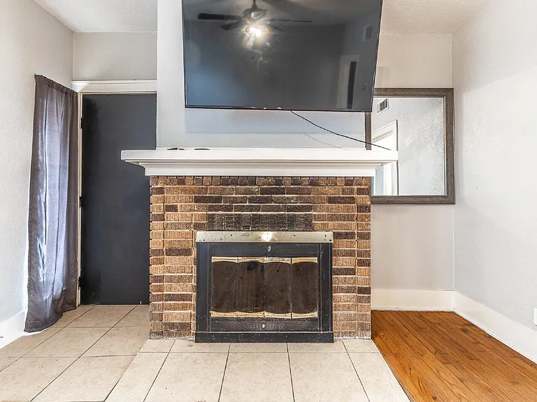 723 E Euclid Ave — Photo 20