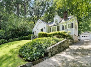 432 Overbrook Dr NW, Atlanta, GA 30318