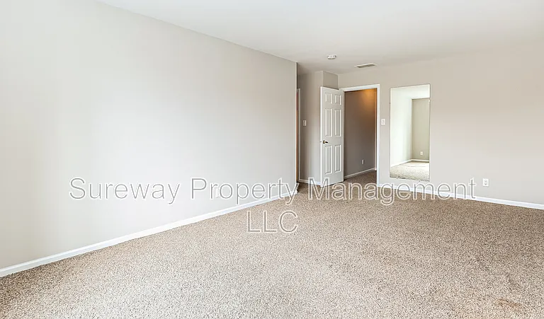 4406 Aberdeen Ln — Photo 15