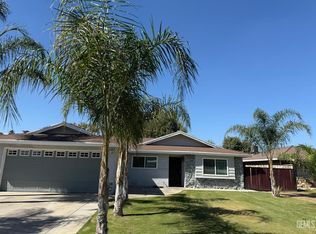 6207 Parsons Way, Bakersfield, CA 93307
