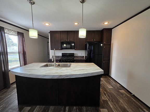 3rd image of 4359 Dogwood Blvd #853