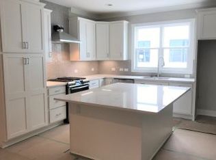 1114 E 36th St, Charlotte, NC 28205