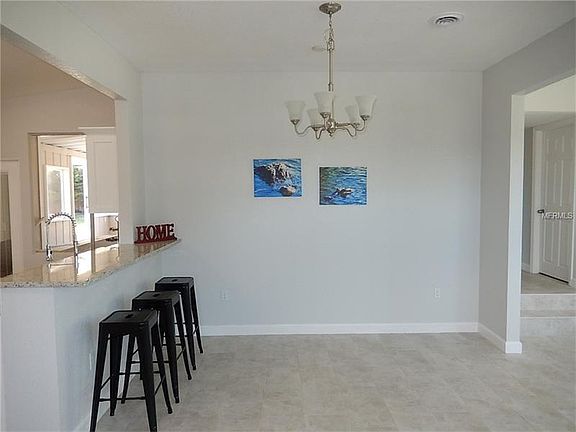3rd image of 1464 S Fredrica Ave