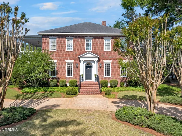 216 Bradley Creek Point Road, Wilmington, NC 28403
