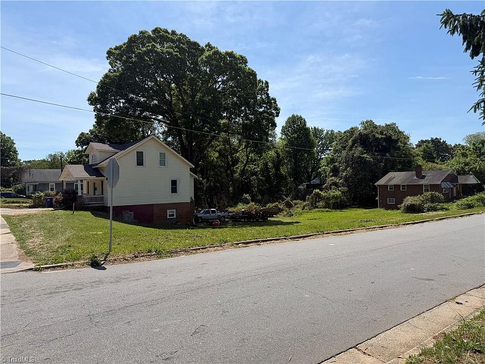 1st image of 2423 N Dunleith Ave