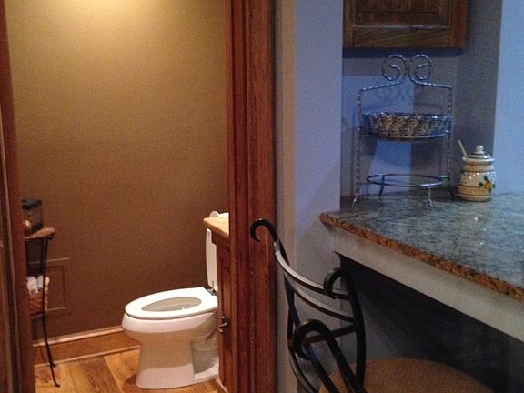 5th image of 937 Gov Nicholls St