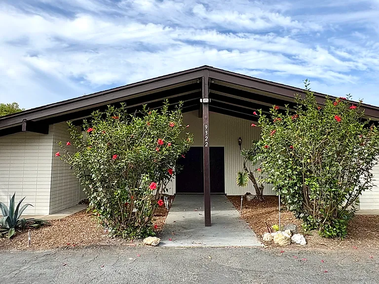 9322 La Jolla Farms Rd — Photo 2