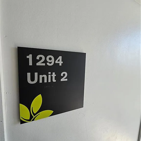 1294 Longreen Ter NW #2 — Photo 3
