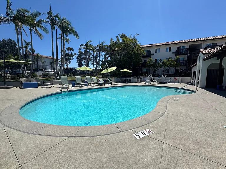 Mesa Palms Apartments — Photo 3