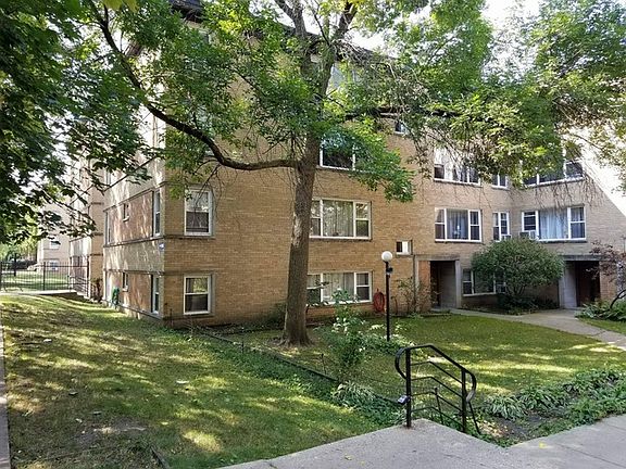 5th image of 6138 N Damen Ave