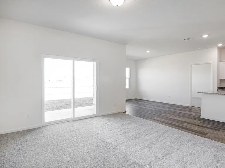 5002 Highland Springs Dr — Photo 15