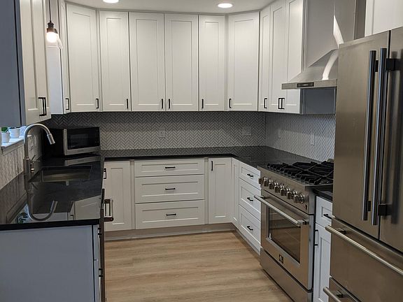4th image of 508 Greenway Dr