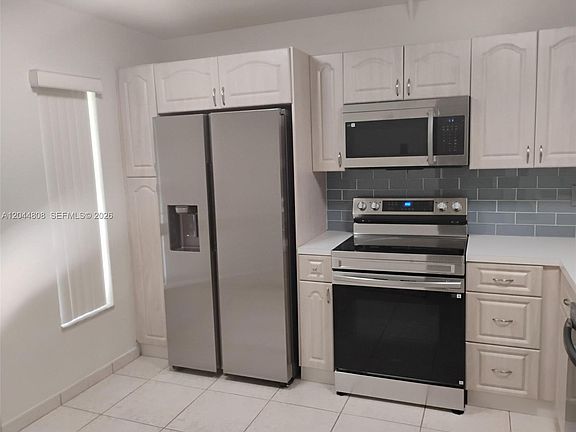4th image of 11249 SW 169th St #V4831