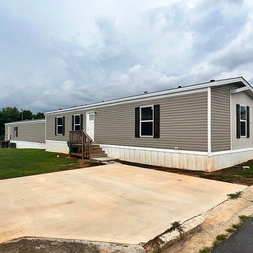 1st image of 82 Teasley Ln