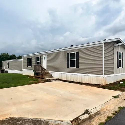 82 Teasley Ln