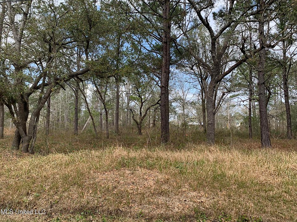 1st image of 17th St Lot 21