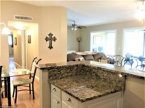 5th image of 6492 Royal Woods Dr APT 6