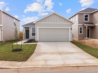 5222 Big Oak Run, Elmendorf, TX 78112