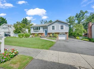 72 Outlook St, Butler, NJ 07405