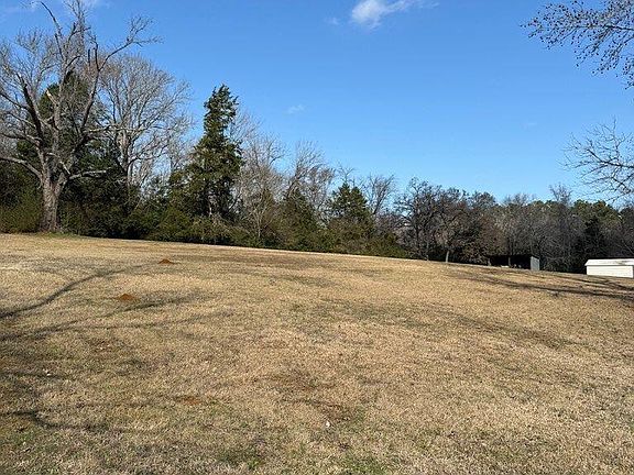 2nd image of 517 An County Rd #147