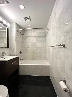 Rented by Oxford Property Group | media 24