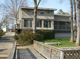 203 N Shore Dr, Lexington, NC 27292