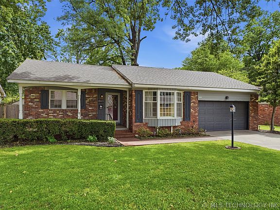 2nd image of 4226 E 52nd Pl