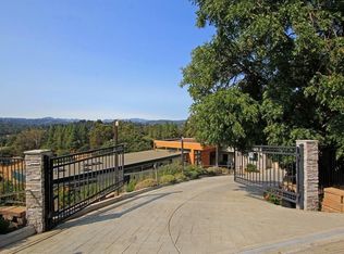 24 Ruth Ct, Lafayette, CA 94549