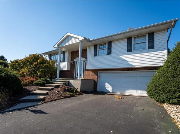 7621 Prospect Dr E, Northampton, PA 18067