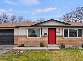 1105 E Roosevelt Ave, Nampa, ID 83686