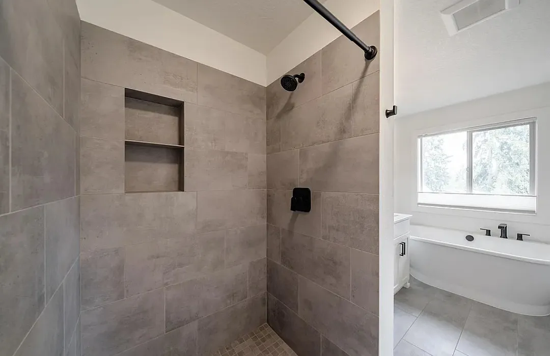 3623 Balm St S — Photo 3