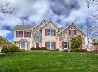 52 Vista Dr, Flanders, NJ 07836