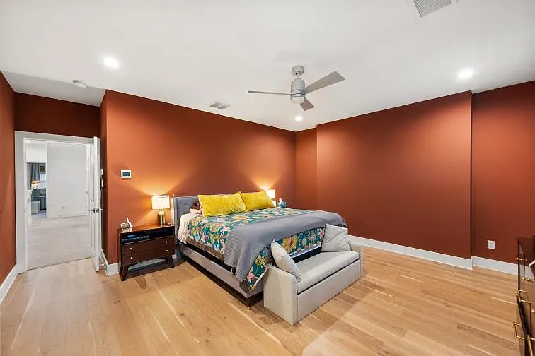 2240 Dalford St — Photo 17