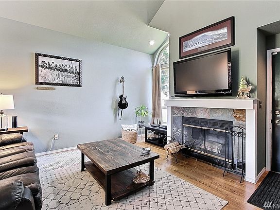 3rd image of 2012 147th Street Ct E