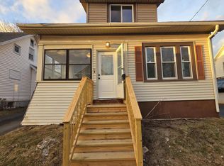 14 Crescent Avenue, Amsterdam, NY 12010