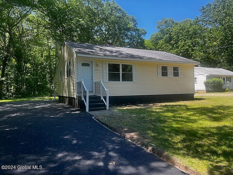 2nd image of 6129 Johnston Road